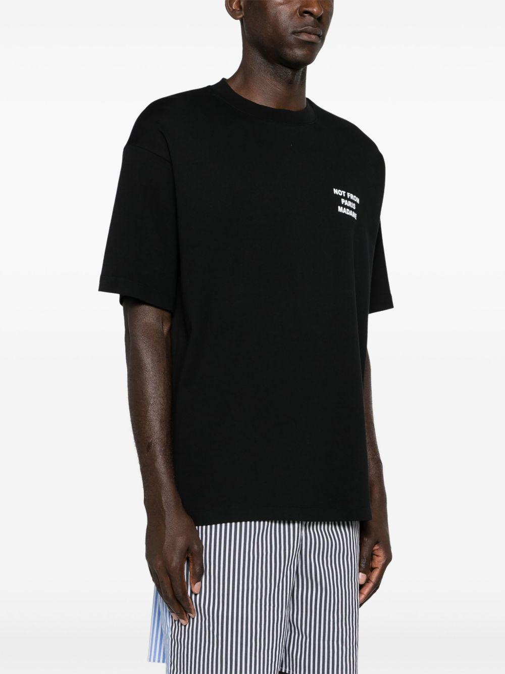 T-shirt nera con stampa 