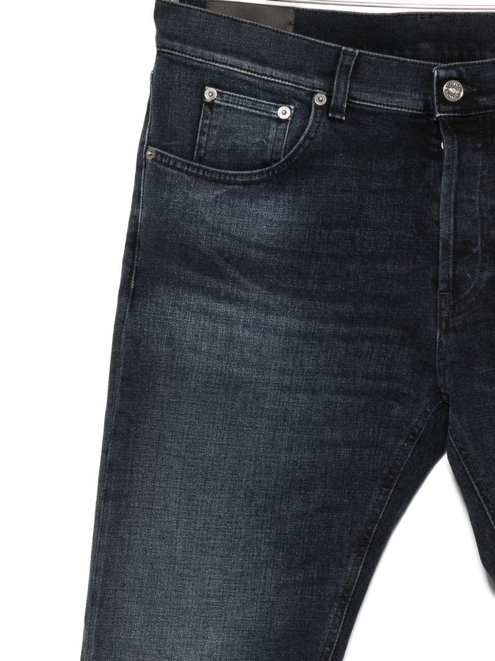 Jeans blu con passanti per cintura 