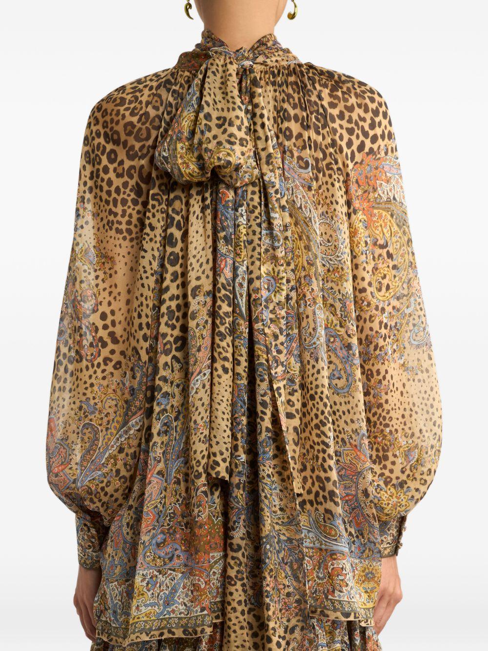 Top con stampa paisley animalier 