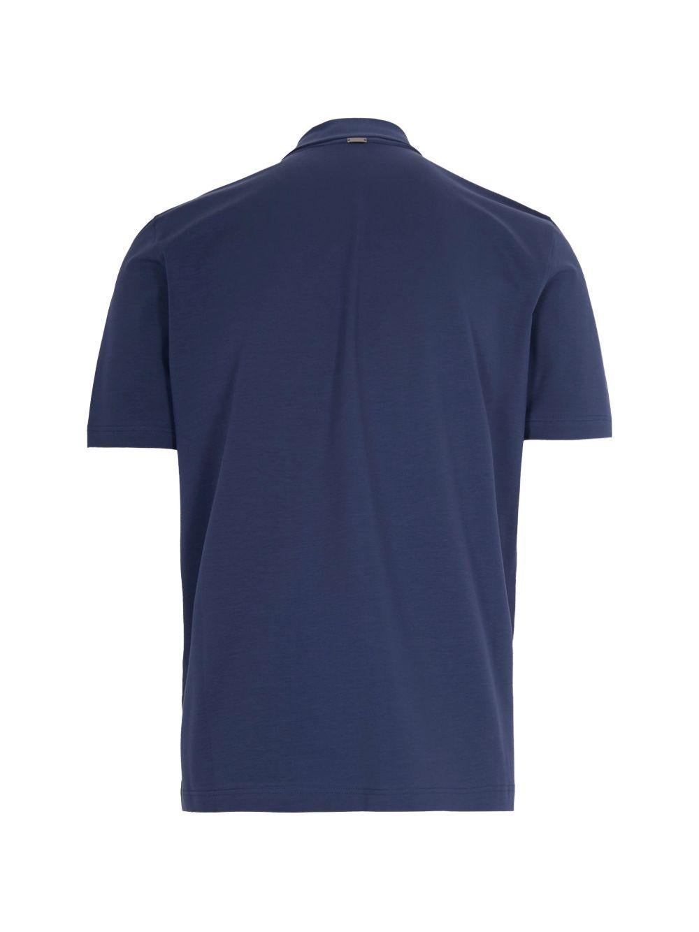 Polo blu con bottoni 