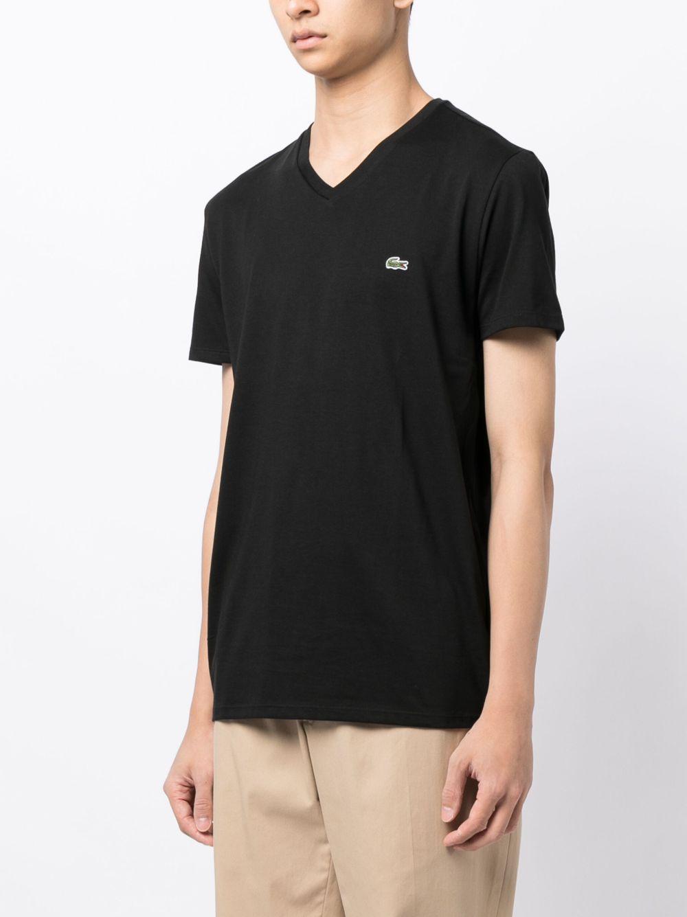 T-shirt nera con scollo a V 