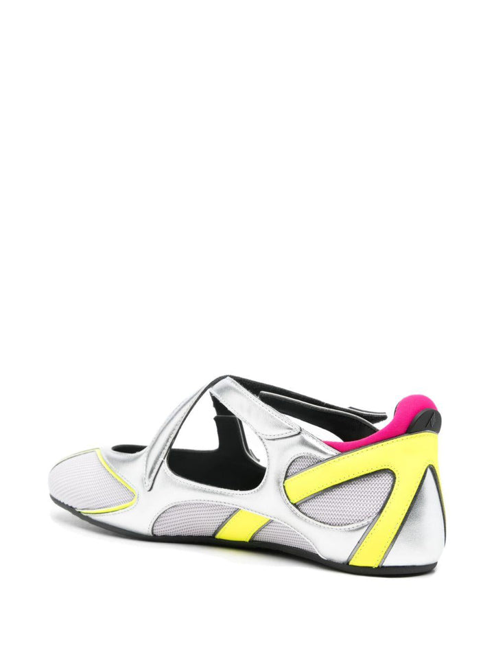 Ballerina con dettaglio cut-out 