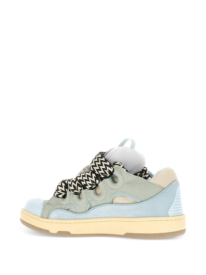 Sneakers Curb 