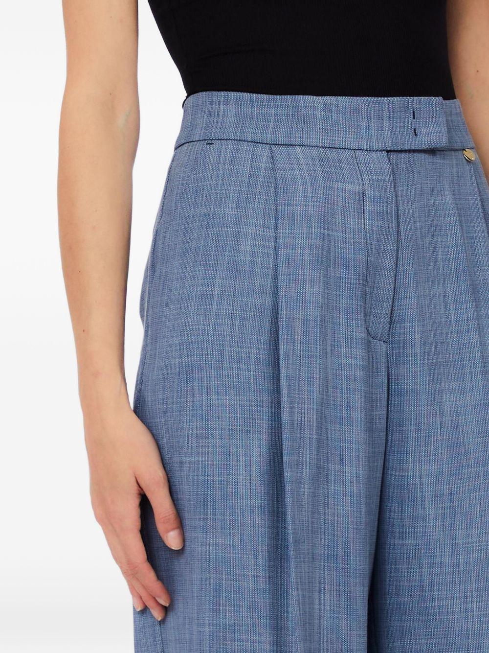 Pantaloni ampi 