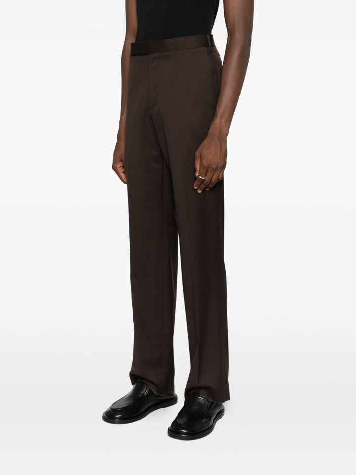Pantaloni marroni dritti 