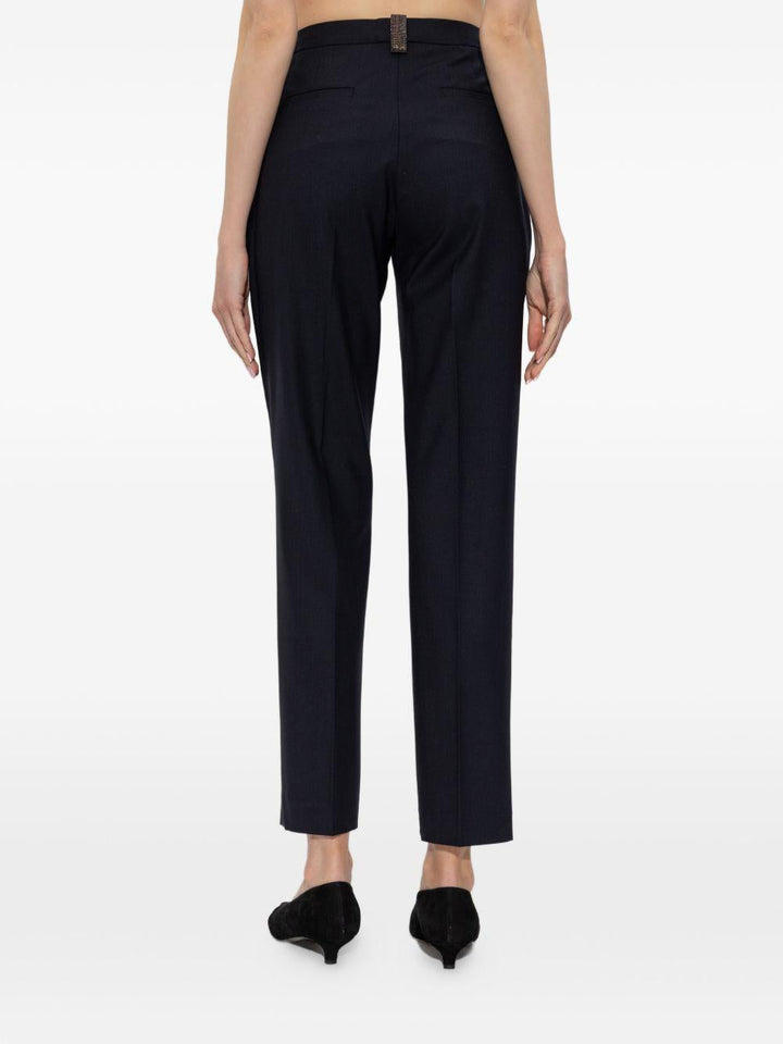 Pantaloni con tasche laterali 