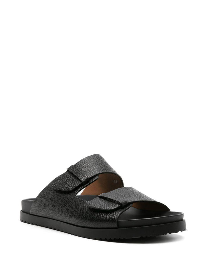 Sandali neri 