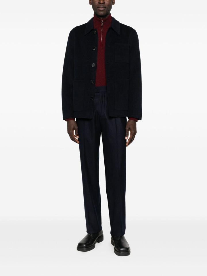 Cappotto navy con colletto a punta 