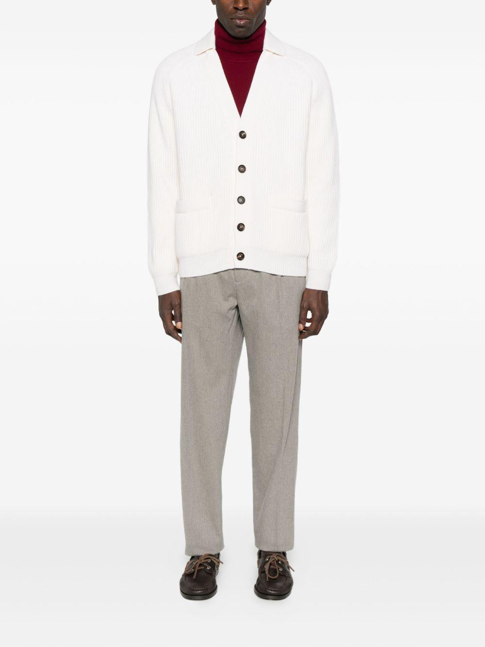 Pantaloni grigi con coulisse 
