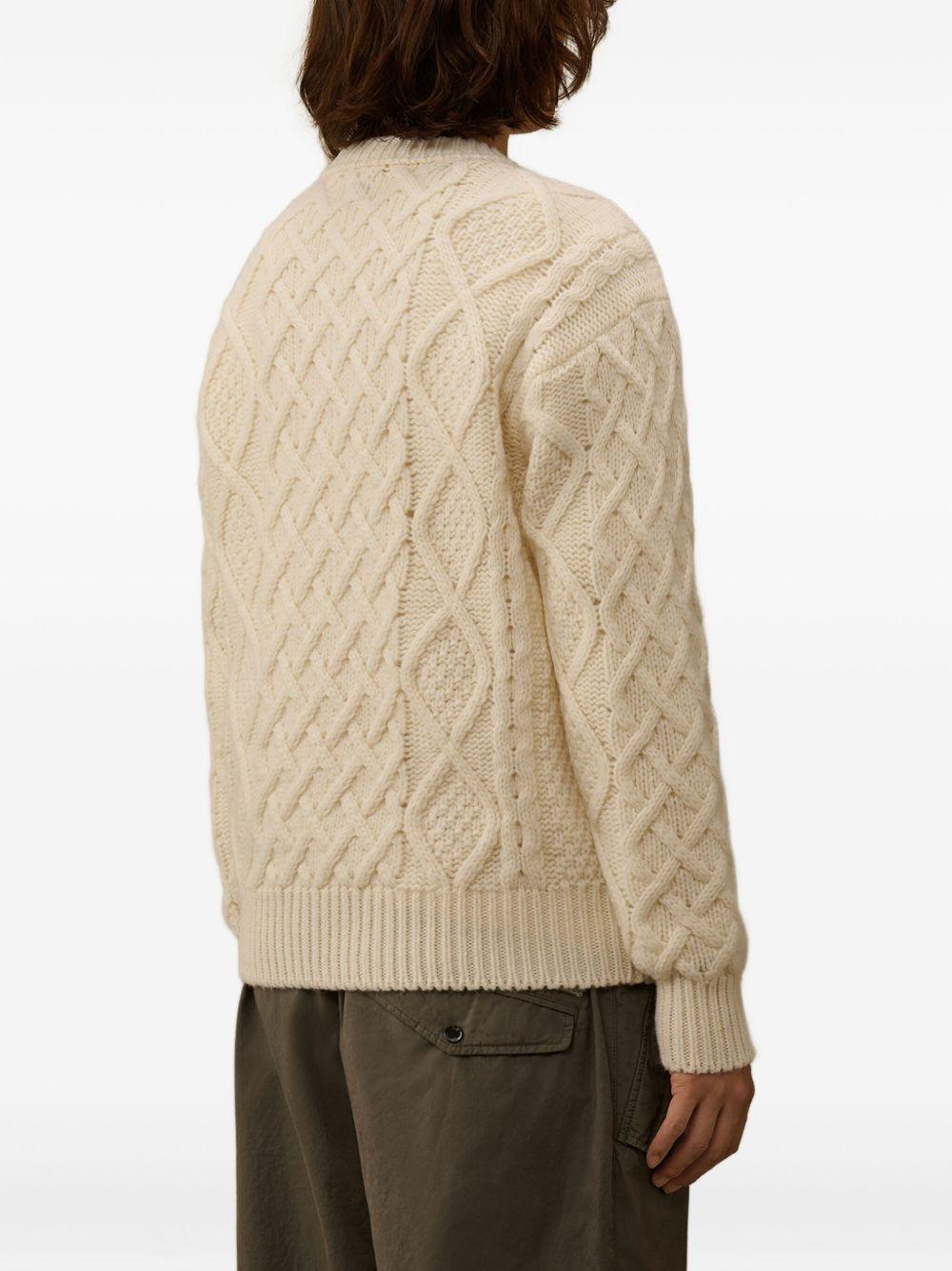 Maglione beige con ricamo 