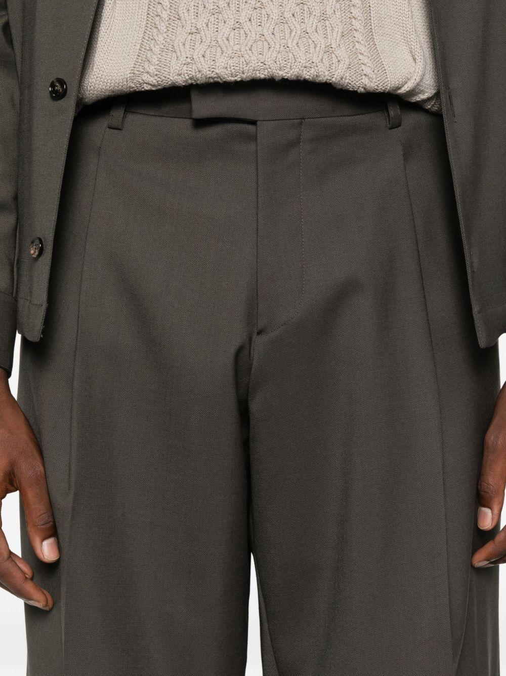 Pantaloni tortora scuro con piega 