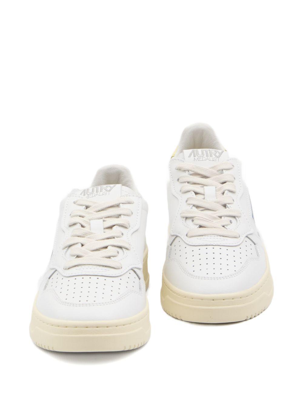 Sneakers Medalist 