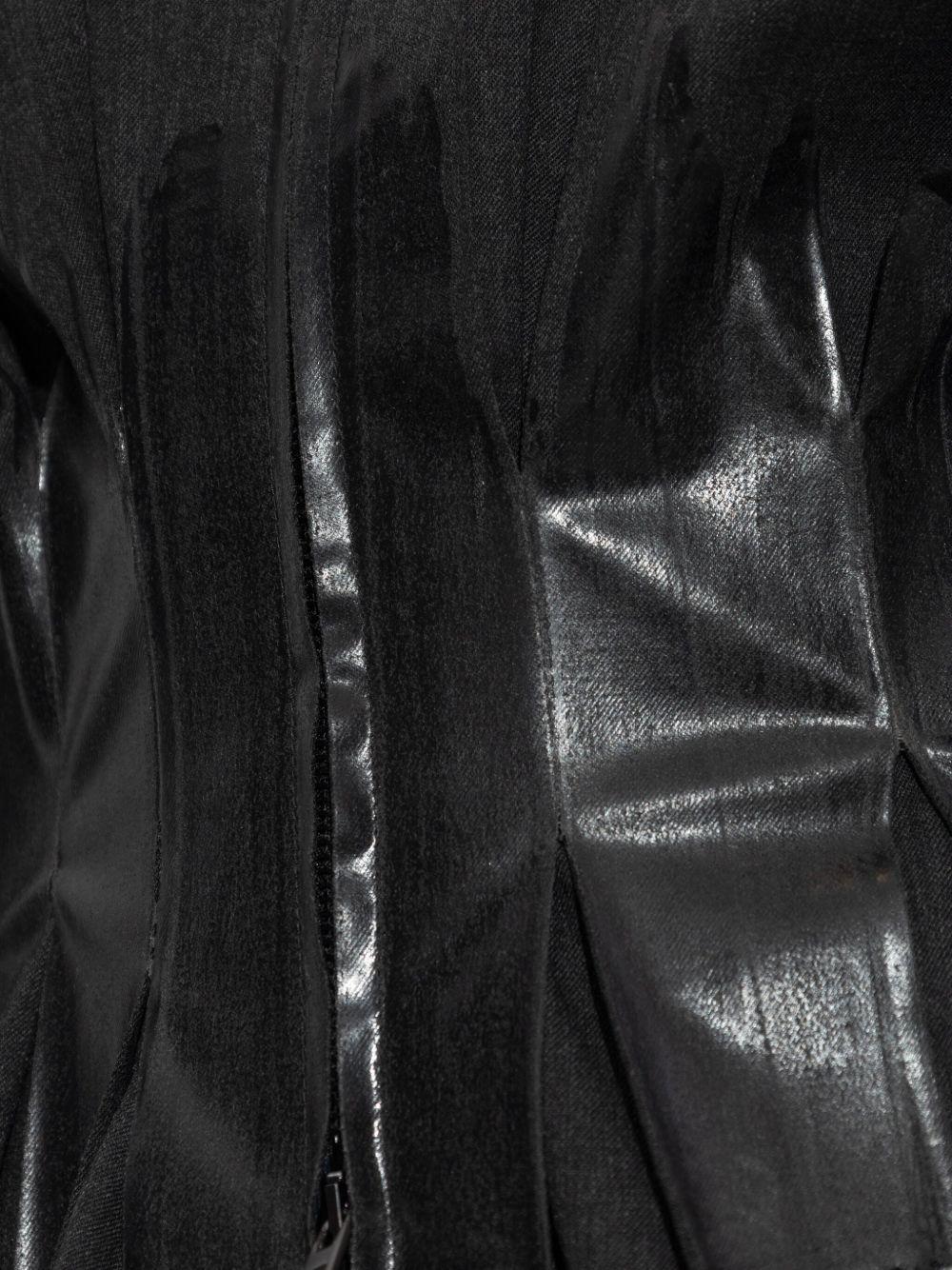 Giacca plissettata con zip 