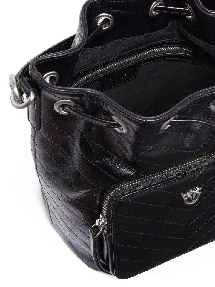 Borsa a secchiello trapuntata 