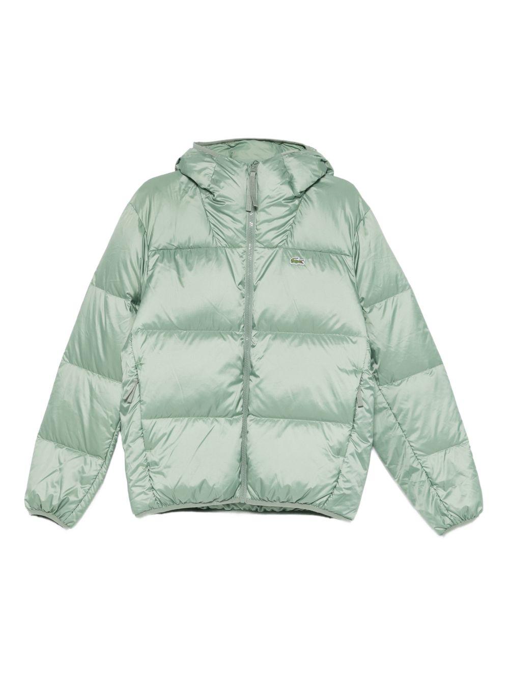 Cappotto verde chiaro con cappuccio 