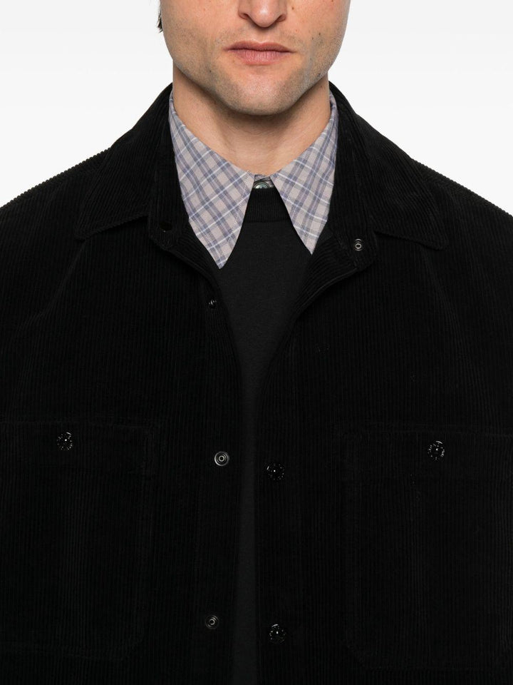 Camicia nera a maniche lunghe 