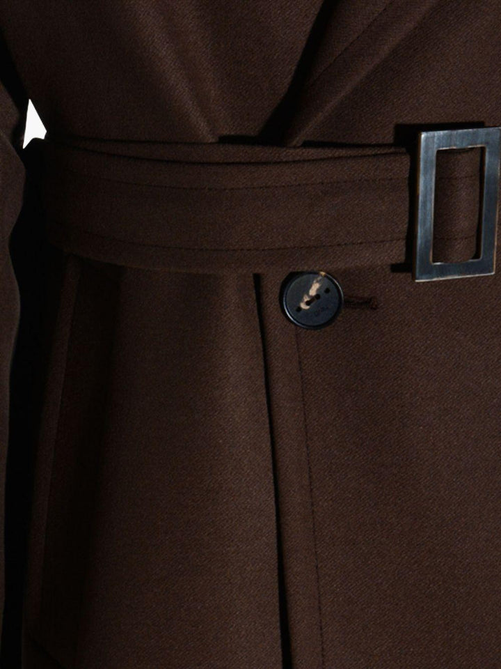 Cappotto doppiopetto con cintura marrone 
