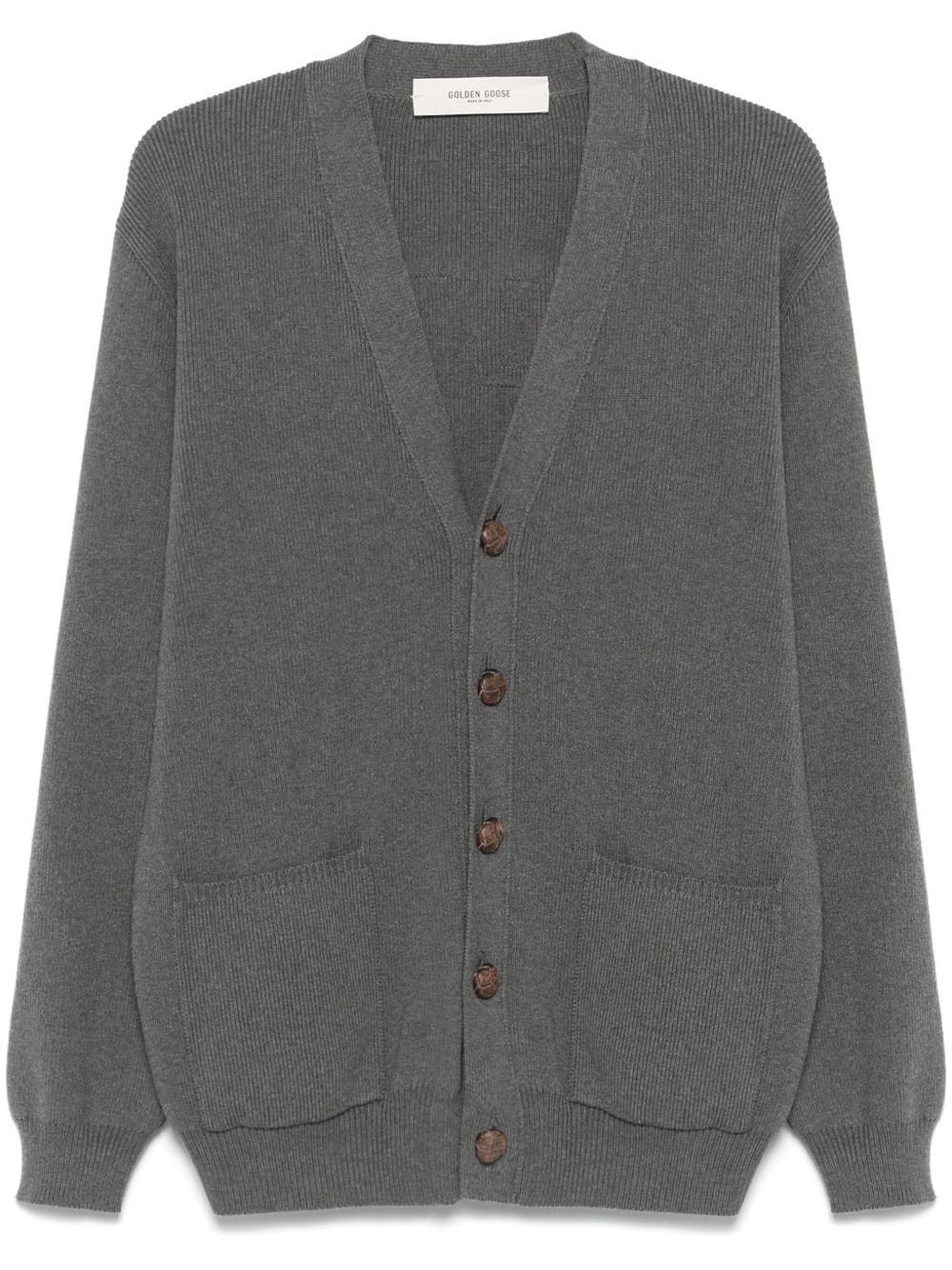 Cardigan grigio medio con applicazione e chiusura frontale a bottoni 