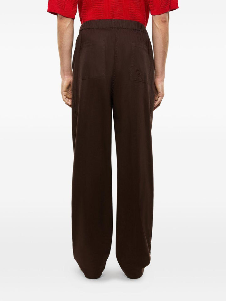 Pantaloni cioccolato con ricamo 