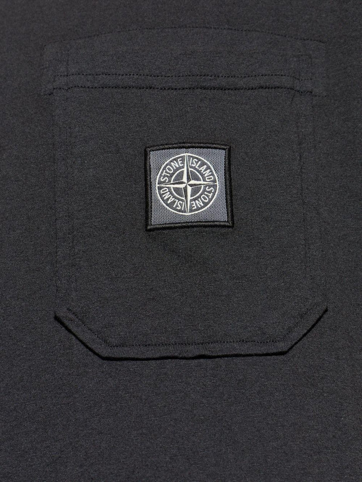 T-shirt con taschino nera 