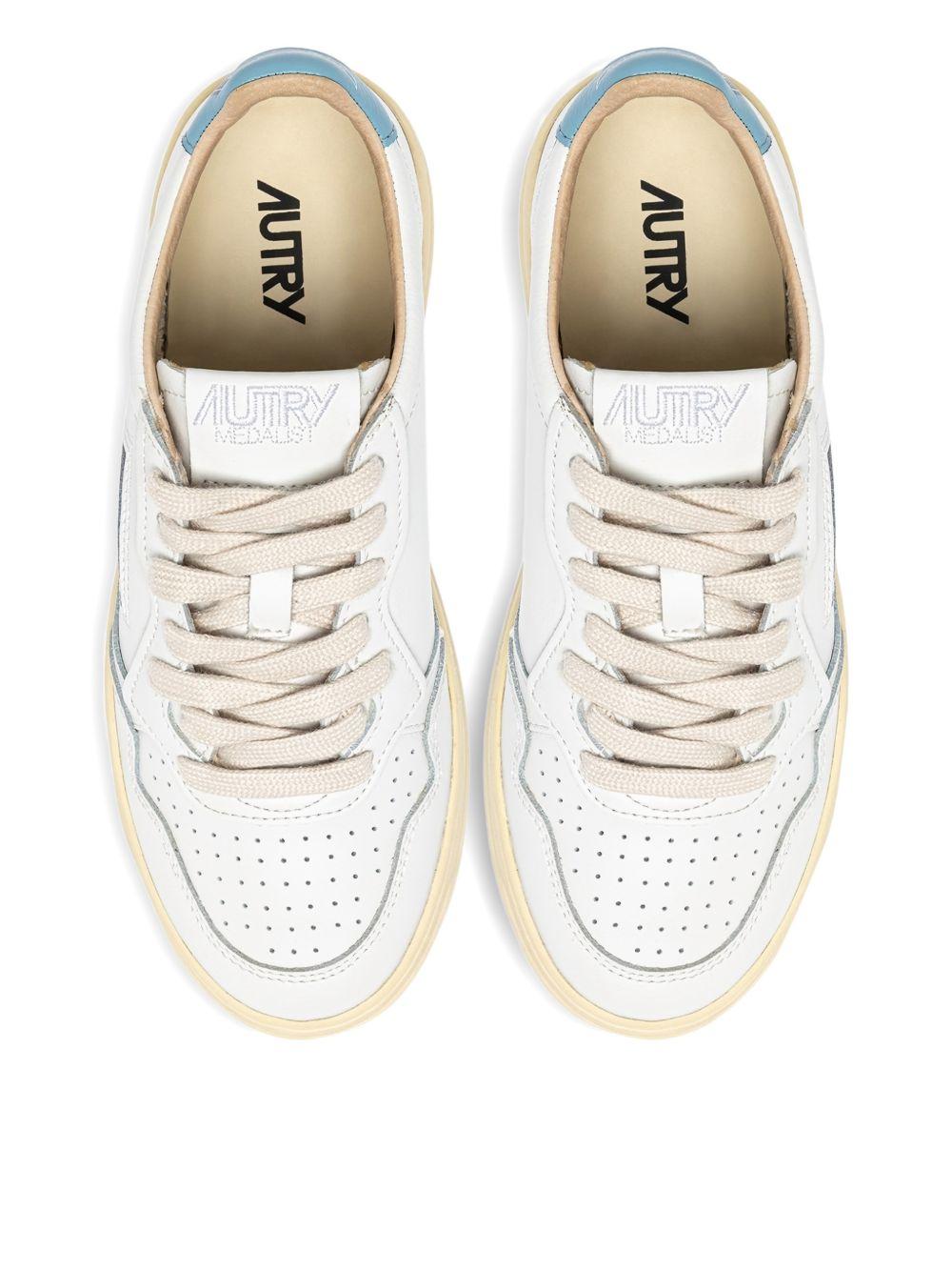 Sneakers in pelle 