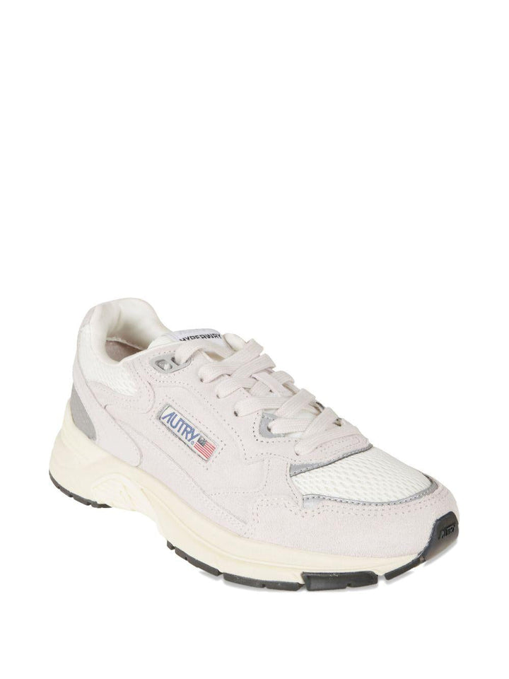 Sneakers con inserti in pelle 