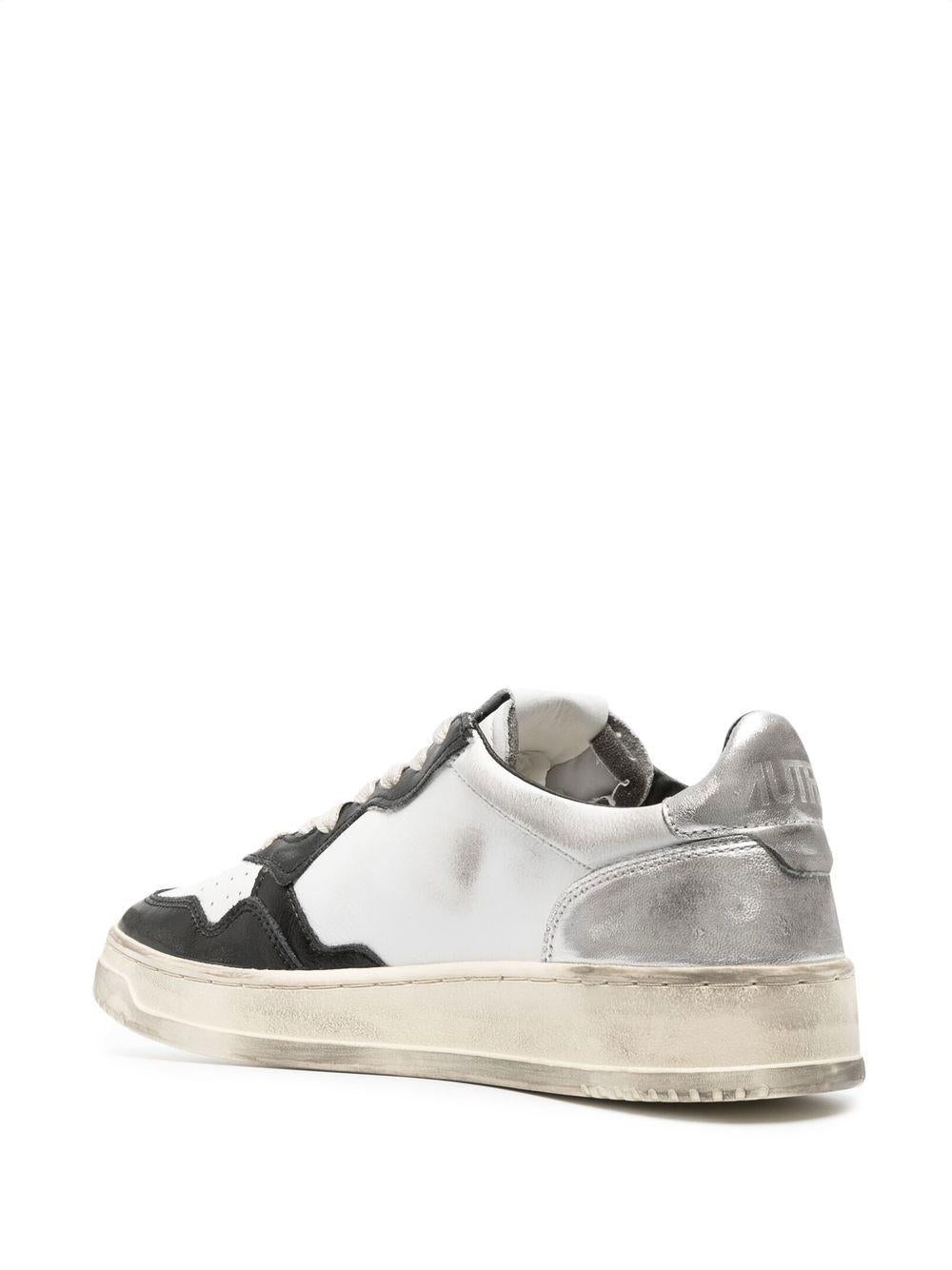Sneakers nero/bianco Medalist in pelle con effetto vissuto 