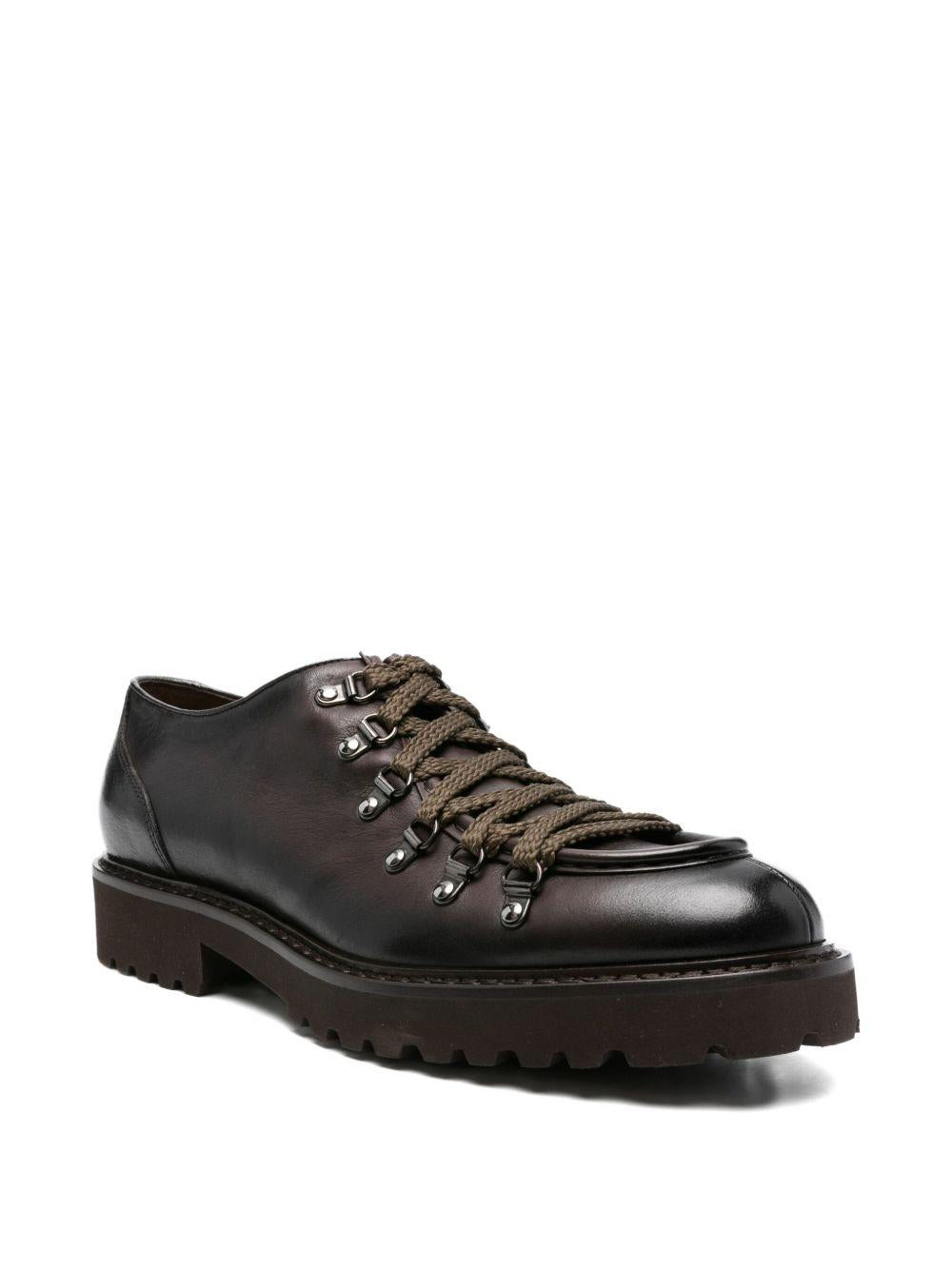 Derby stringate marrone scuro in pelle 