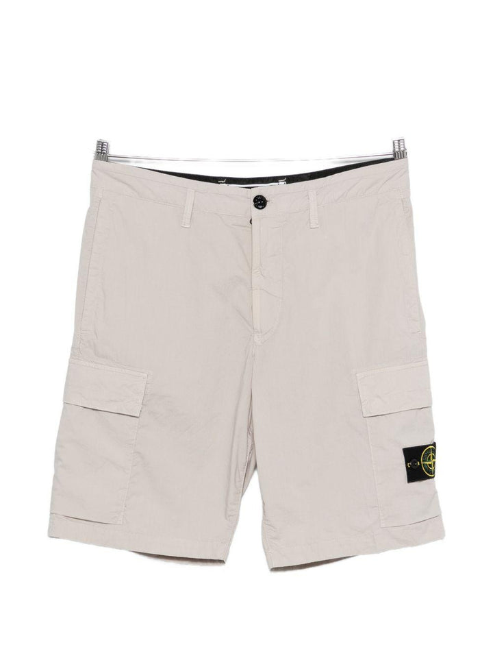 Cargo shorts pearl con logo patch 