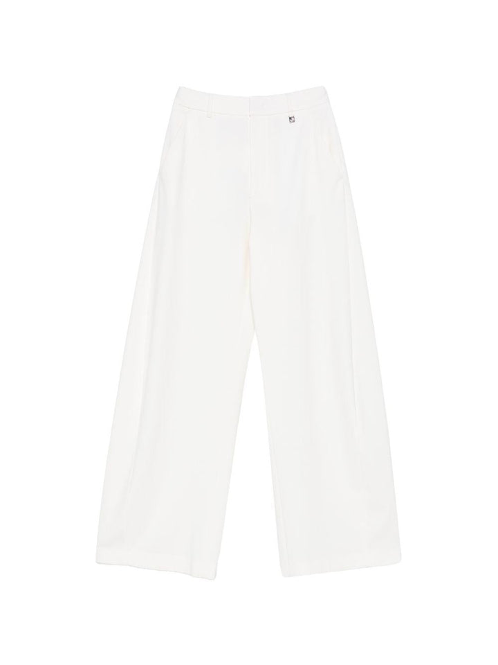 Pantaloni svasati 