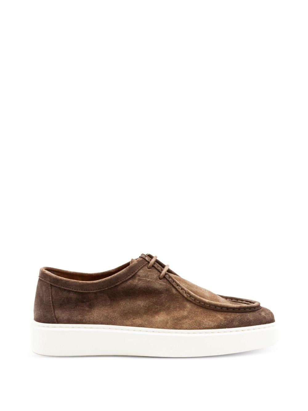 Sneakers cacao in pelle scamosciata con cuciture a contrasto 