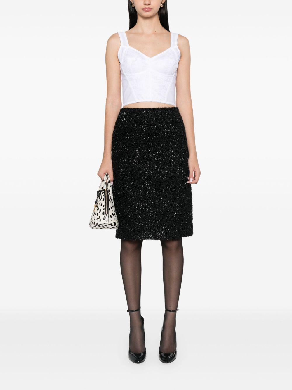 Top in pizzo a fiori 