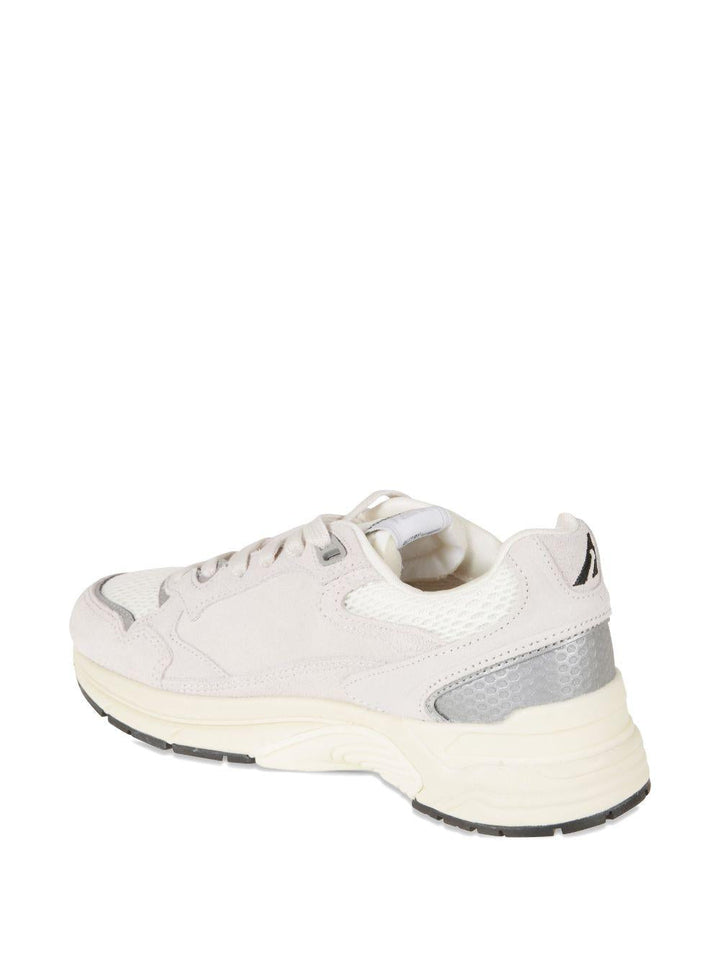 Sneakers con inserti in pelle 