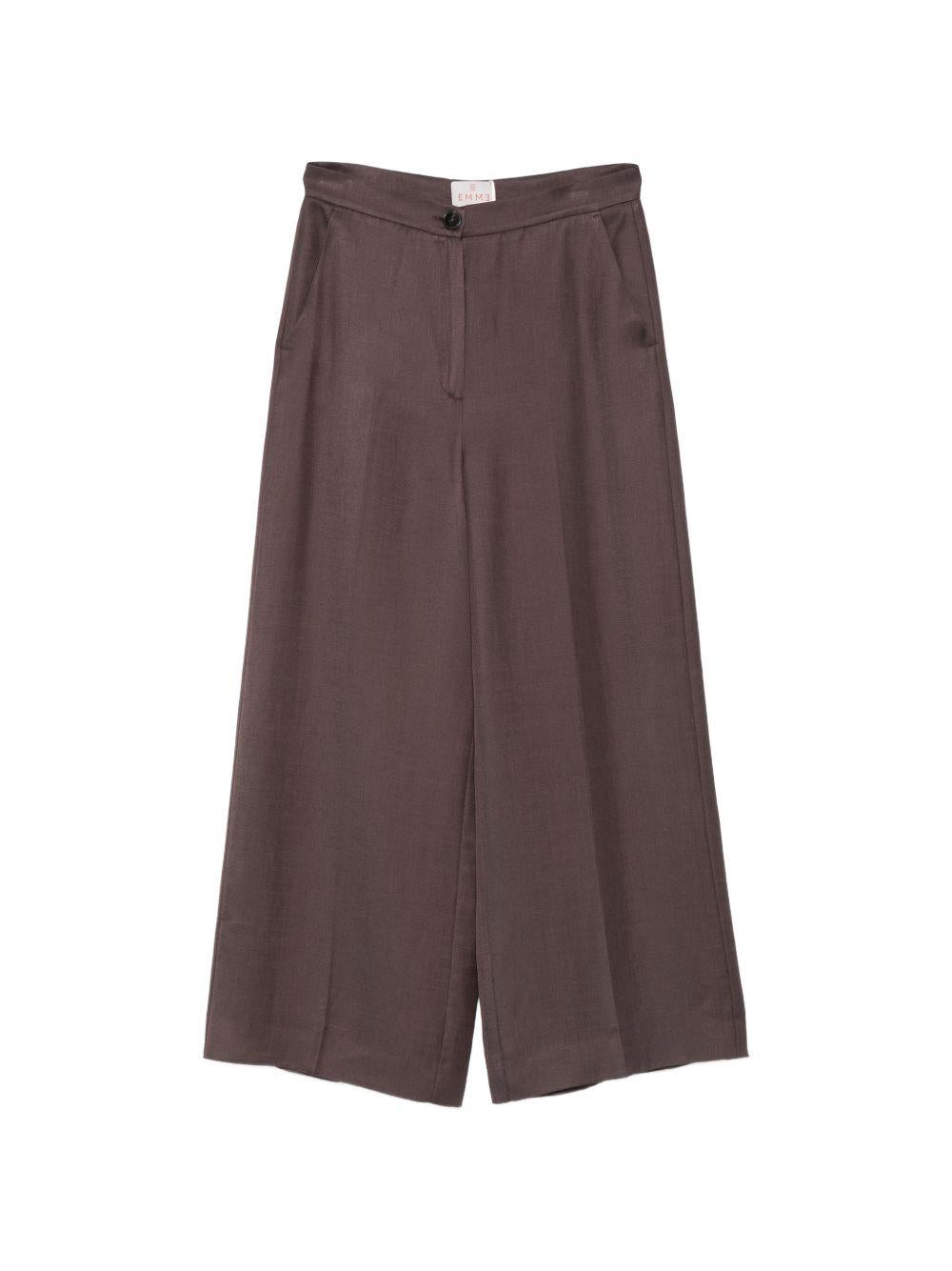 Pantaloni con piega 