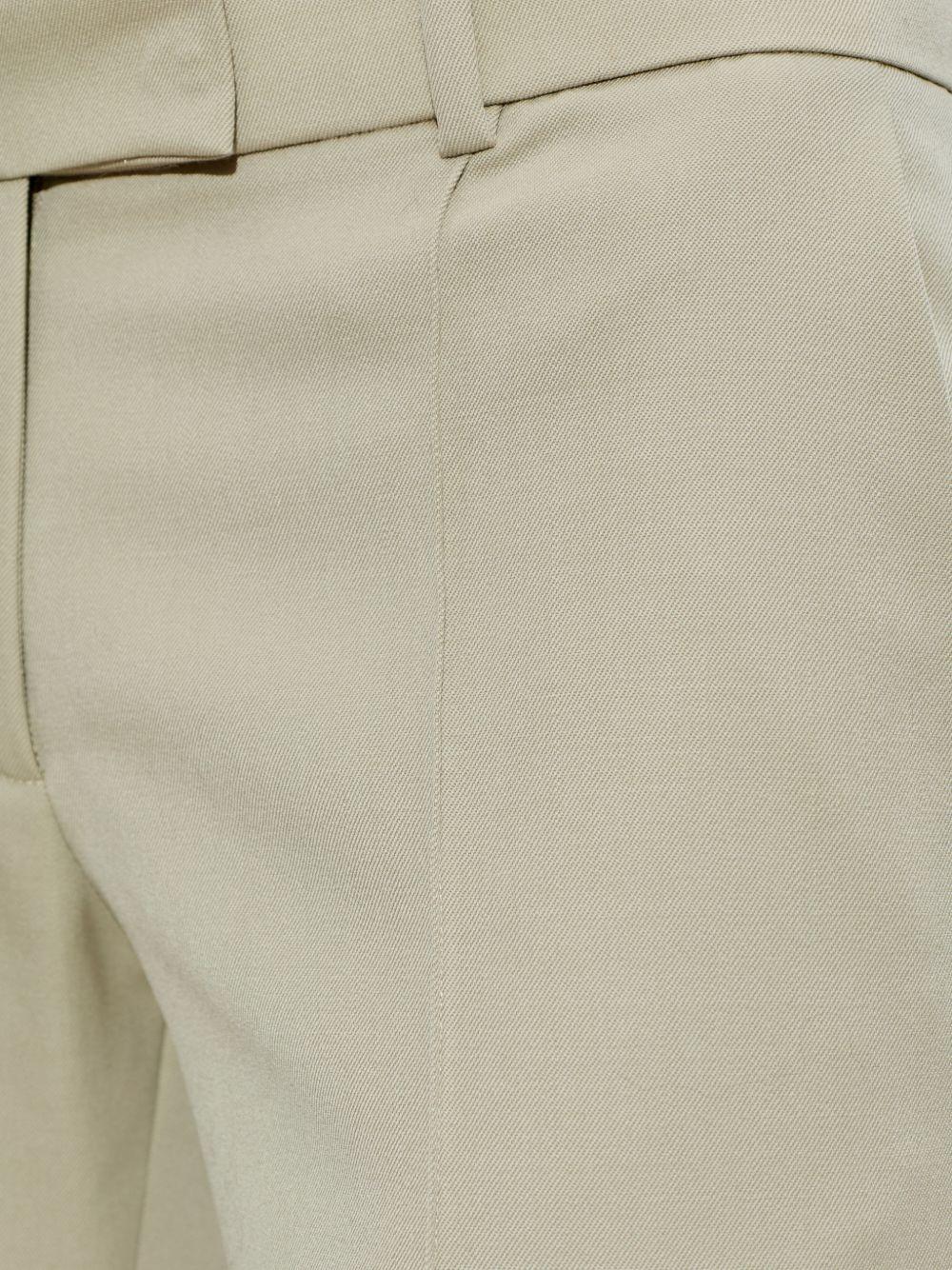 Pantaloni con piega 