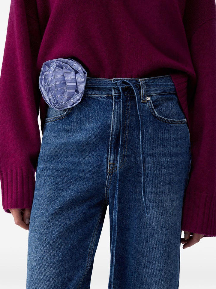 Jeans dritti con cintura 