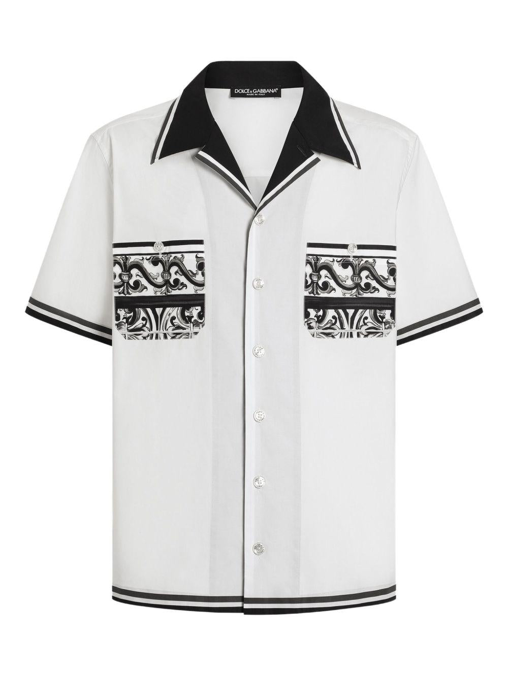 Camicia bianca con stampa Maiolica e profili neri 