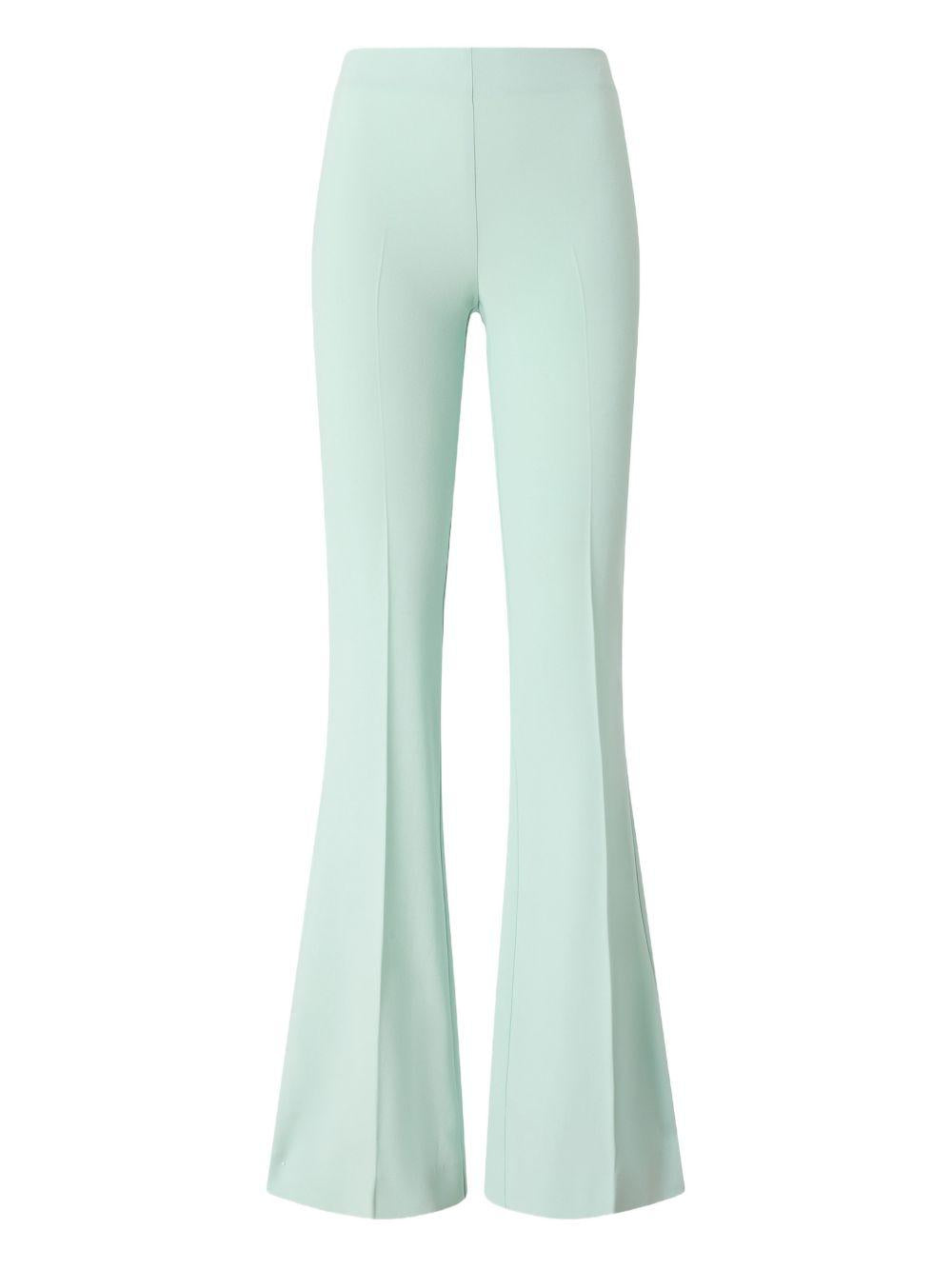 Pantaloni svasati 