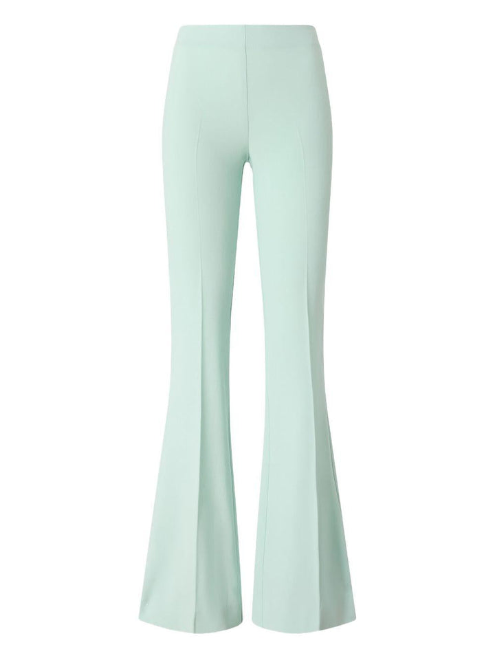 Pantaloni svasati 
