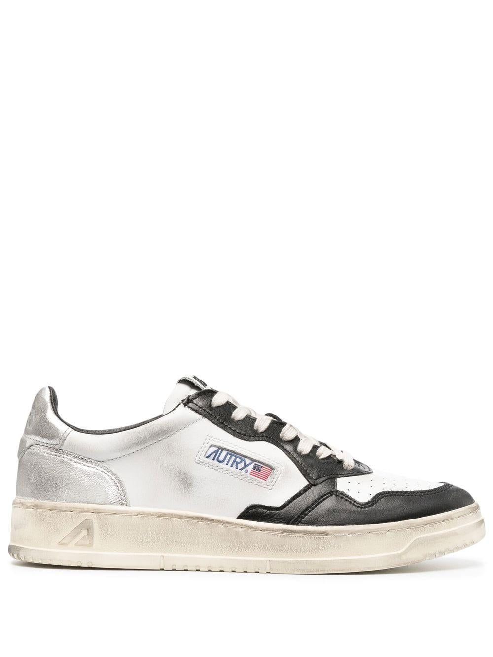 Sneakers nero/bianco Medalist in pelle con effetto vissuto 