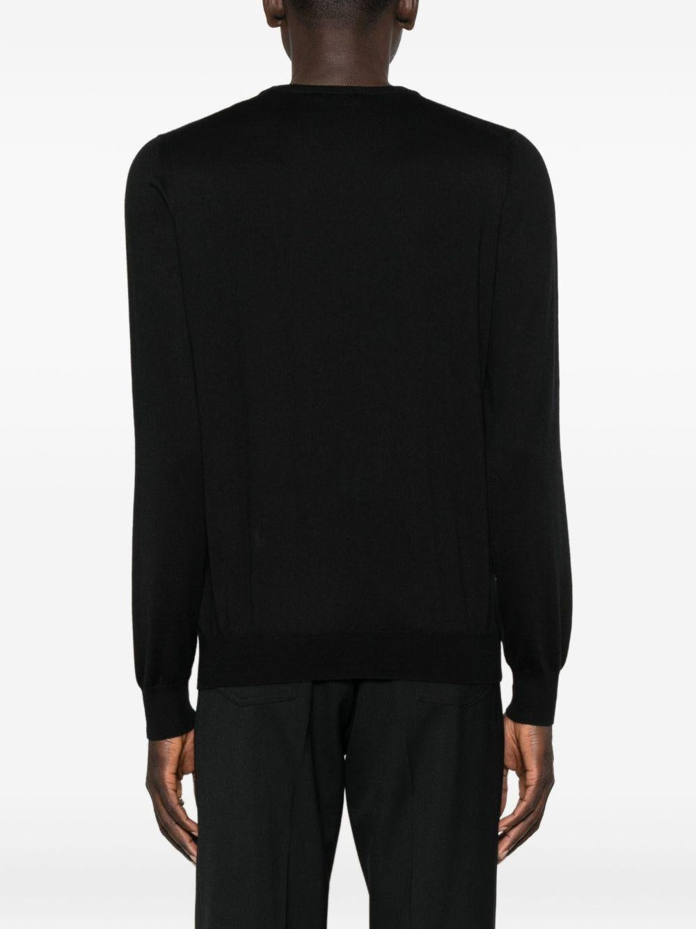 Maglione girocollo nero 