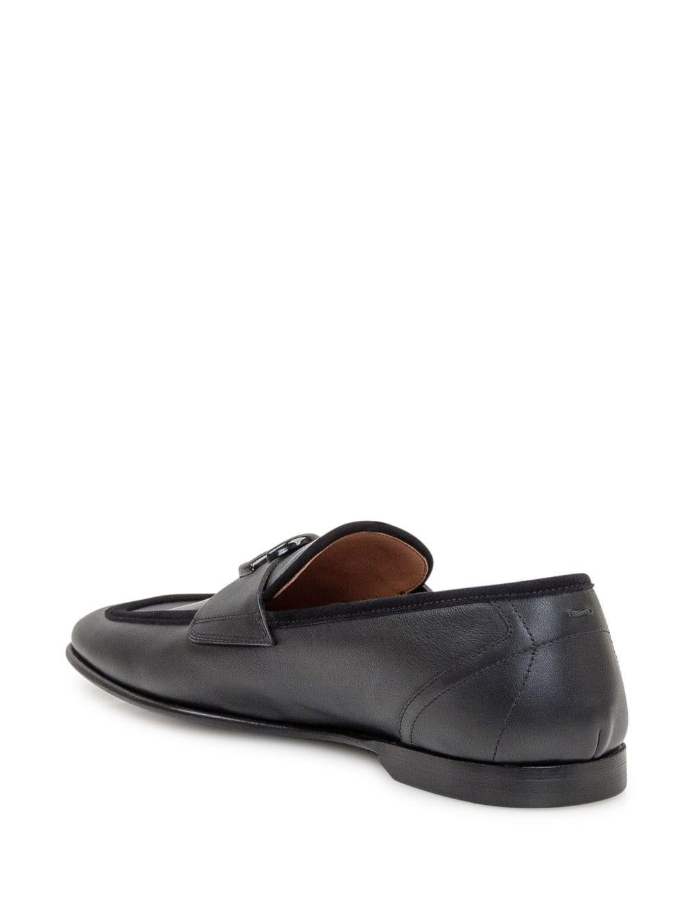Mocassino nero con logo 