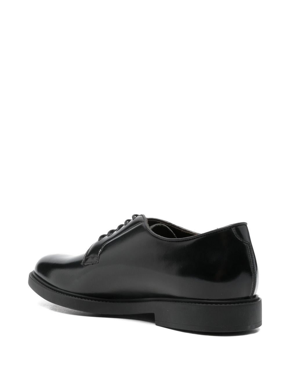 Derby stringate nere 