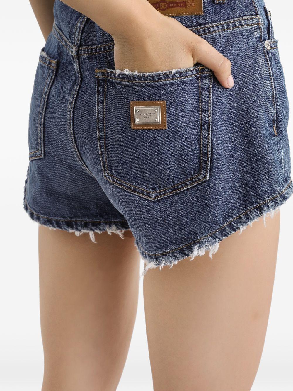 Shorts in denim 