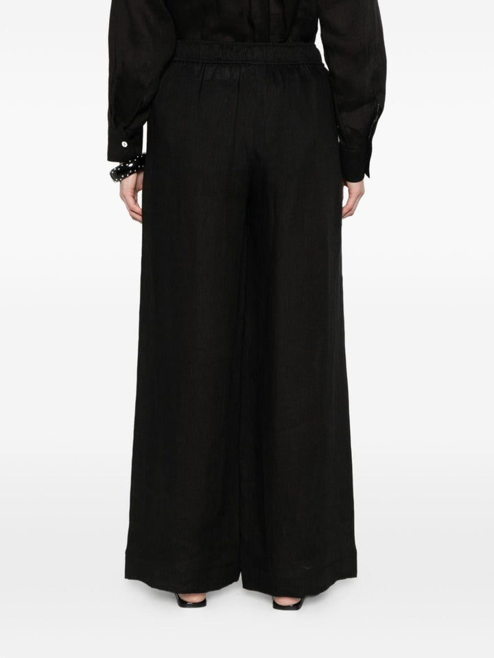 Pantaloni ampi 