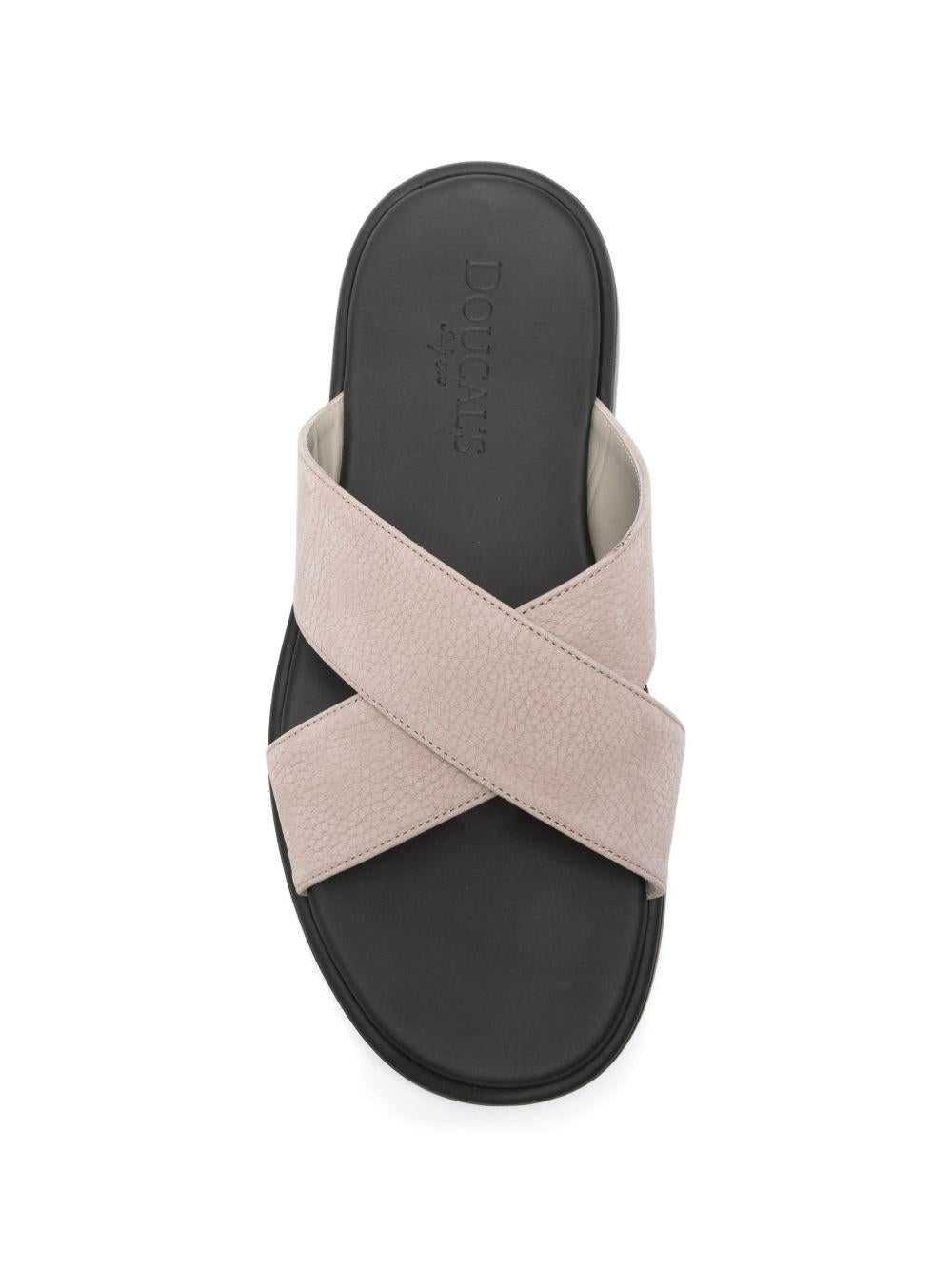 Sandali iron in pelle con fasce incrociate 