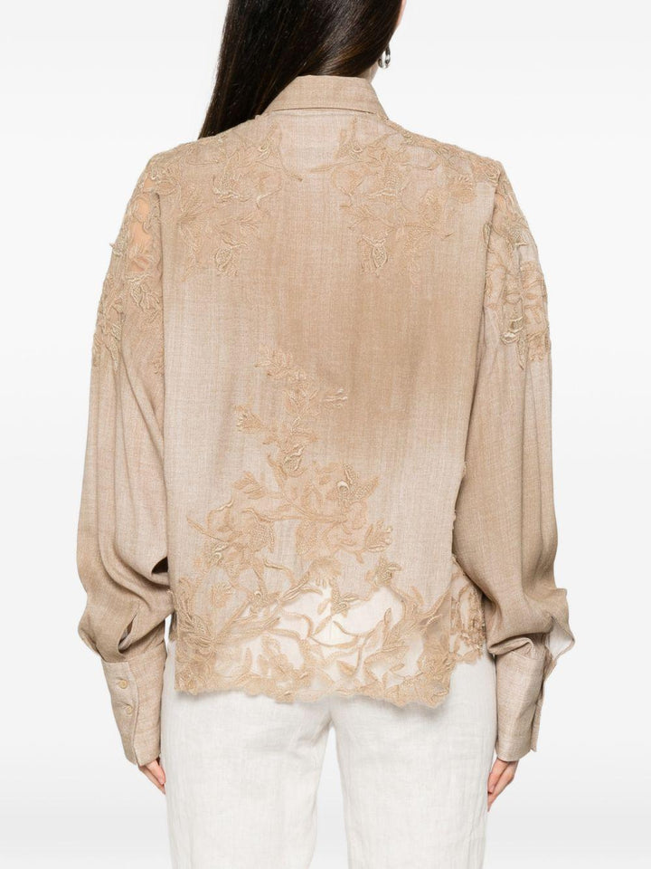 Camicia con ricamo floreale 
