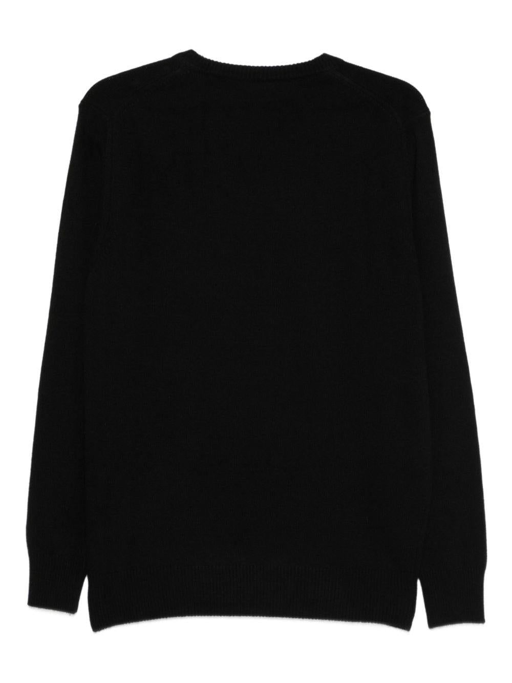 Maglione nero girocollo con ricamo 