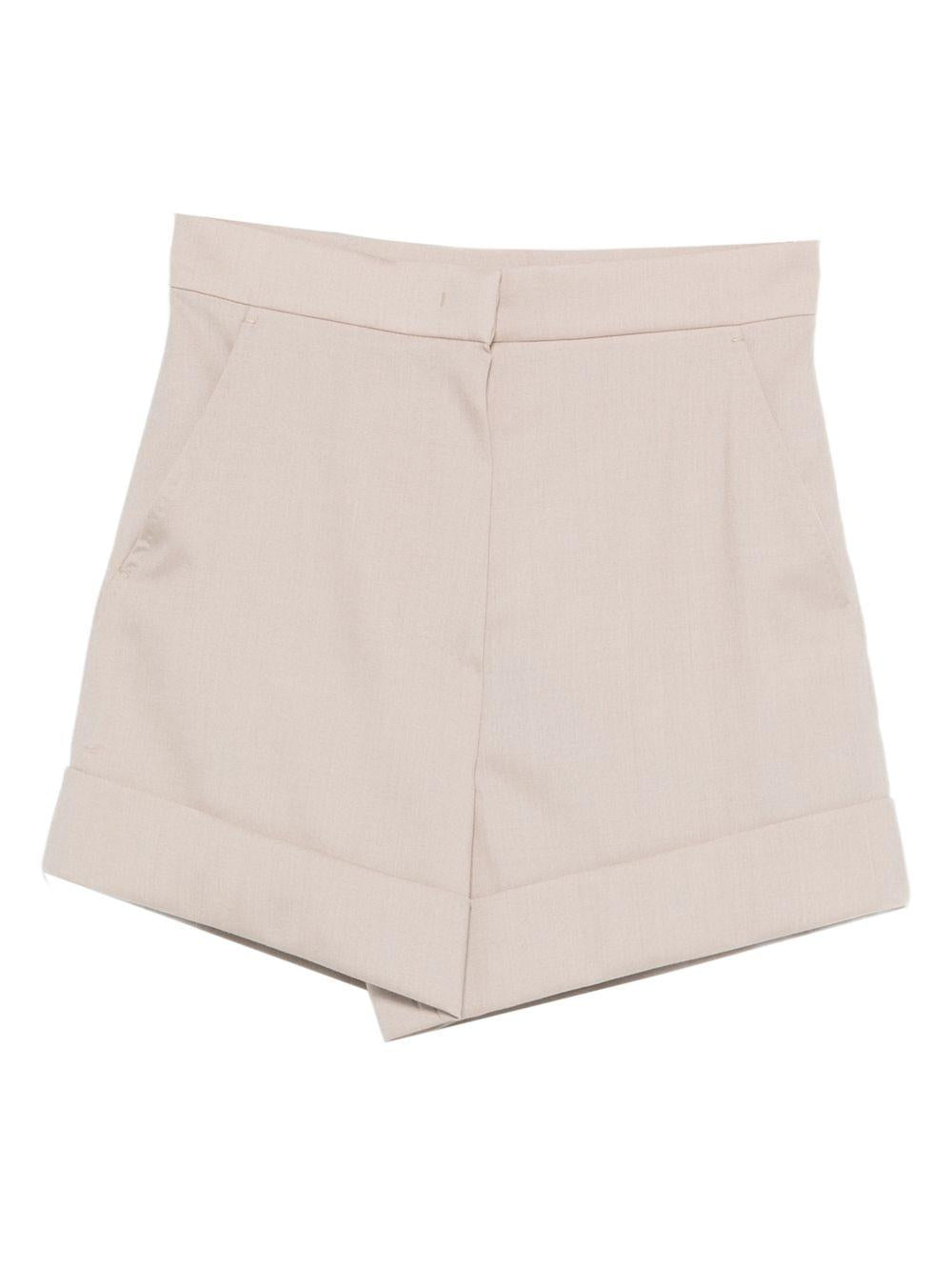 Short a vita alta Celebre 