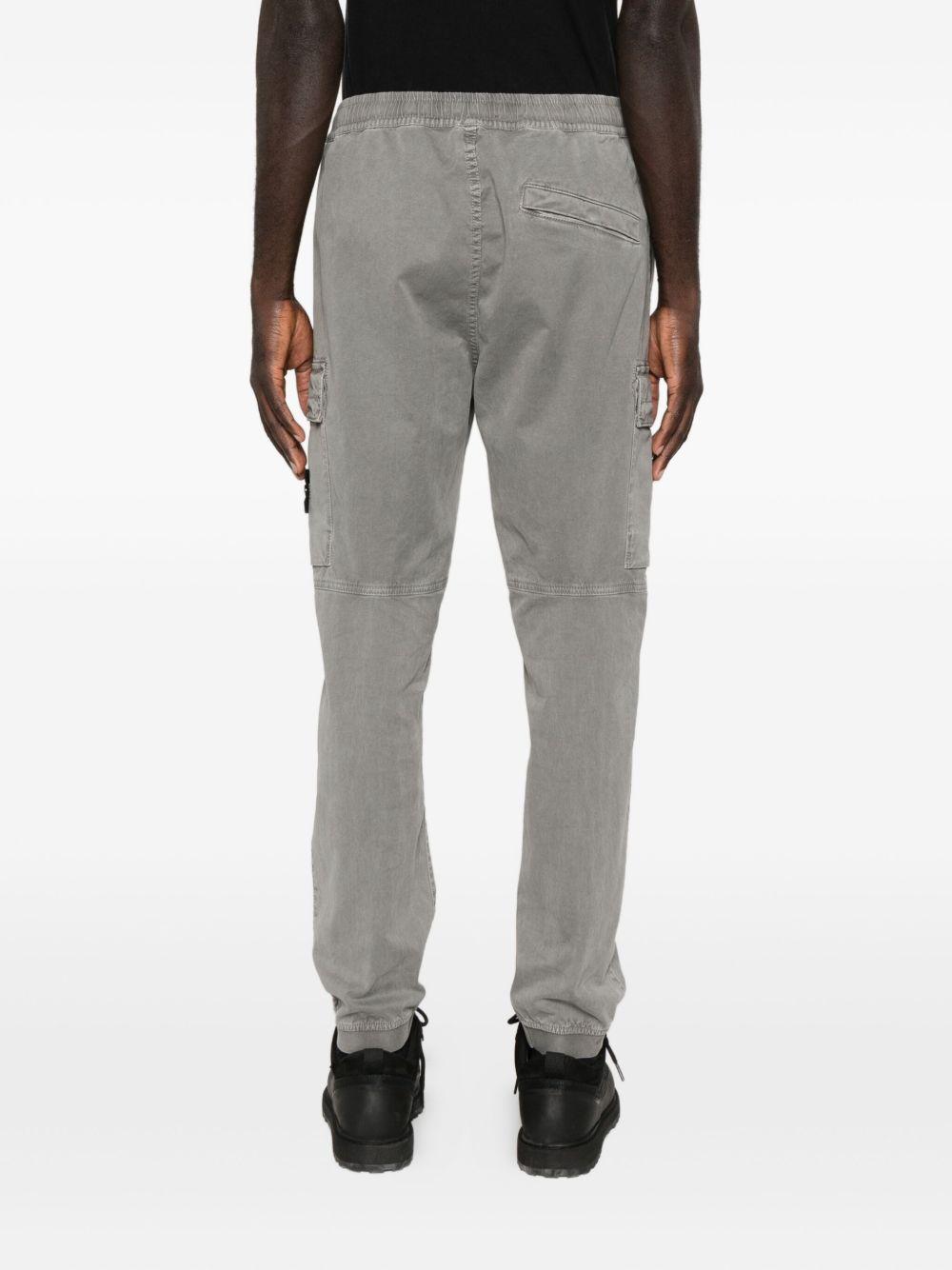 Cement cargo with pockets